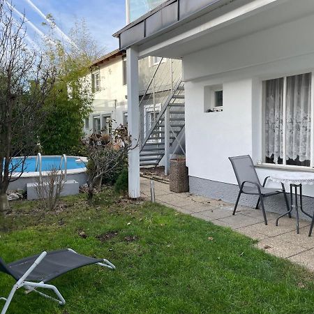 Cheap Outlet Center Apartment With Pool Parndorf Eksteriør bilde