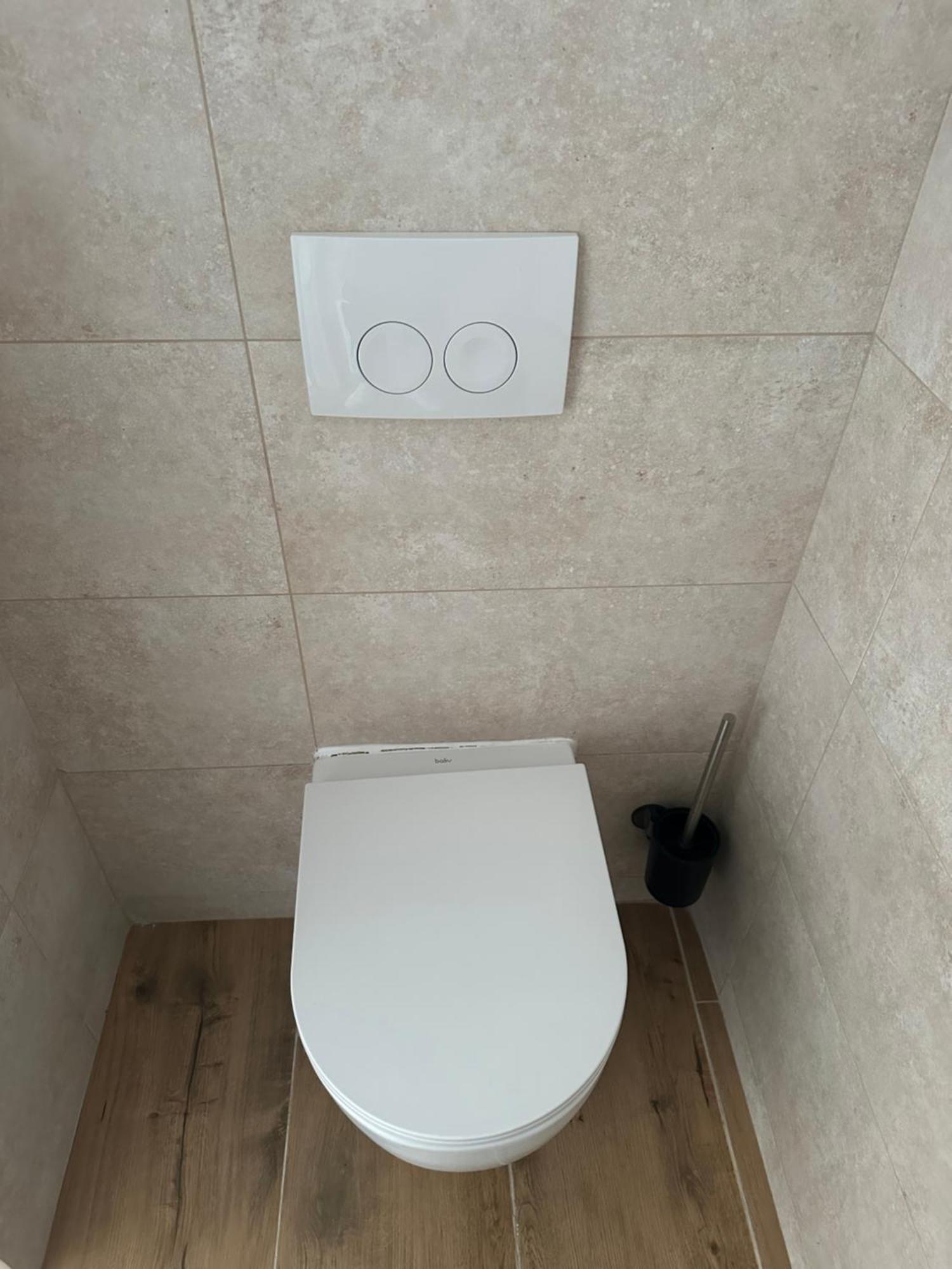 Cheap Outlet Center Apartment With Pool Parndorf Eksteriør bilde